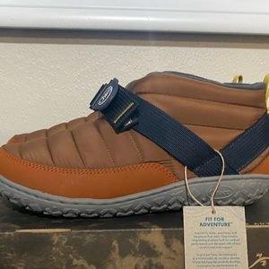 Chaco hard bottom outdoor slipper
